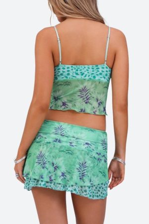 Quick Outfits, Modest Fashion Outfits Ideas Floral Top & Mini Skirt Two Piece Set