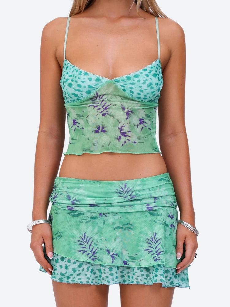 Quick Outfits, Modest Fashion Outfits Ideas Floral Top & Mini Skirt Two Piece Set Quick Outfits, Modest Fashion Outfits Ideas Floral Top & Mini Skirt Two Piece Set