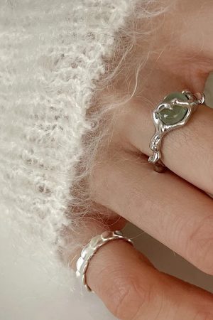 Quick Outfits, Modest Fashion Outfits Ideas Gemstone Liquid Ring