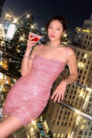 Quick Outfits, Modest Fashion Outfits Ideas Glitter Backless Mini Dress