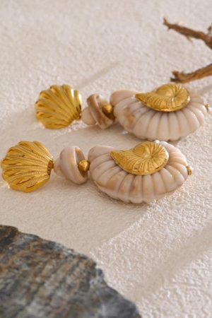 Quick Outfits, Modest Fashion Outfits Ideas Golden Seashell Earrings