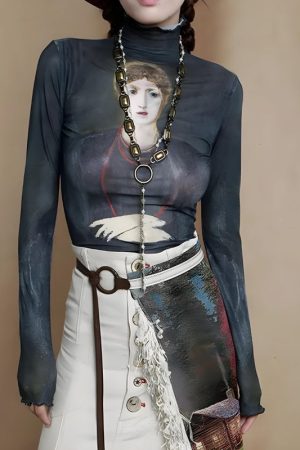 Quick Outfits, Modest Fashion Outfits Ideas Goth Dark Female Figure Mesh Top