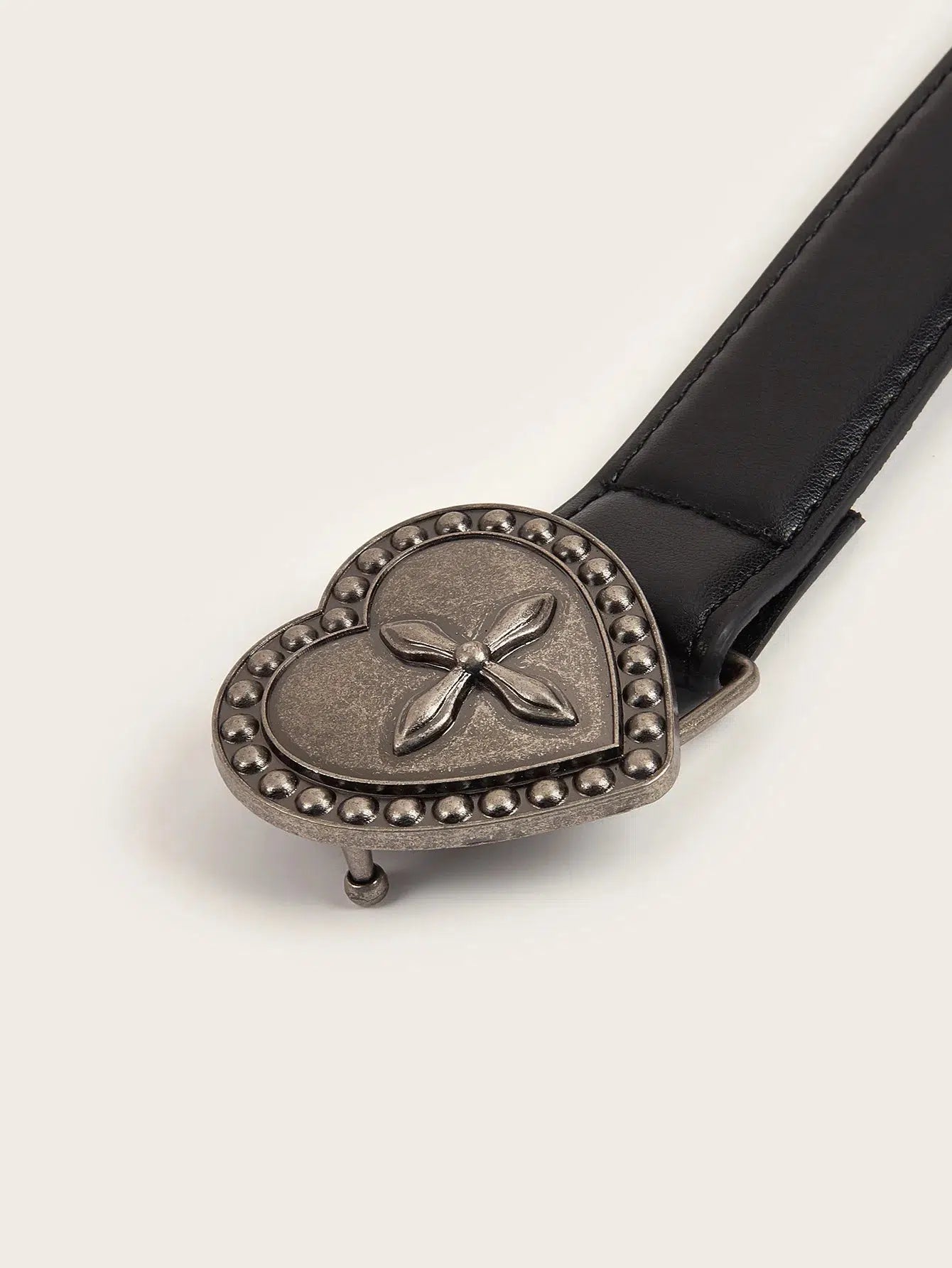 Quick Outfits, Modest Fashion Outfits Ideas Goth Heart & Cross Belt Quick Outfits, Modest Fashion Outfits Ideas Goth Heart & Cross Belt