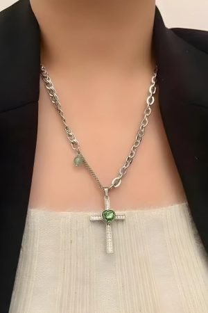 Quick Outfits, Modest Fashion Outfits Ideas Goth Shiny Heart Cross Necklace