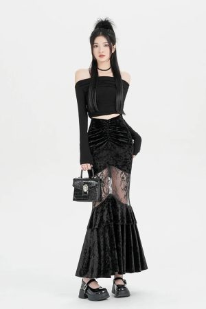 Quick Outfits, Modest Fashion Outfits Ideas Goth Velvet Lace Maxi Skirt