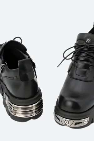 Quick Outfits, Modest Fashion Outfits Ideas Grunge Belted Lace Up Platform Boots