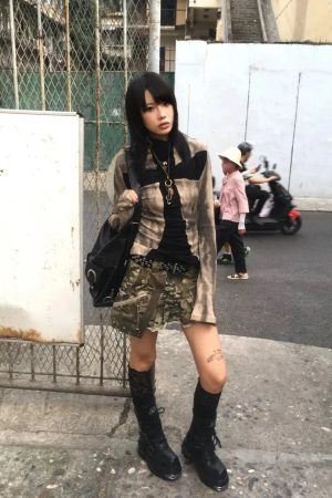 Quick Outfits, Modest Fashion Outfits Ideas Grunge Cross Path Ribbed Top