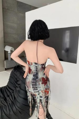 Quick Outfits, Modest Fashion Outfits Ideas Grunge Cut Out Split Midi Dress