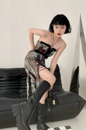 Quick Outfits, Modest Fashion Outfits Ideas Grunge Cut Out Split Midi Dress