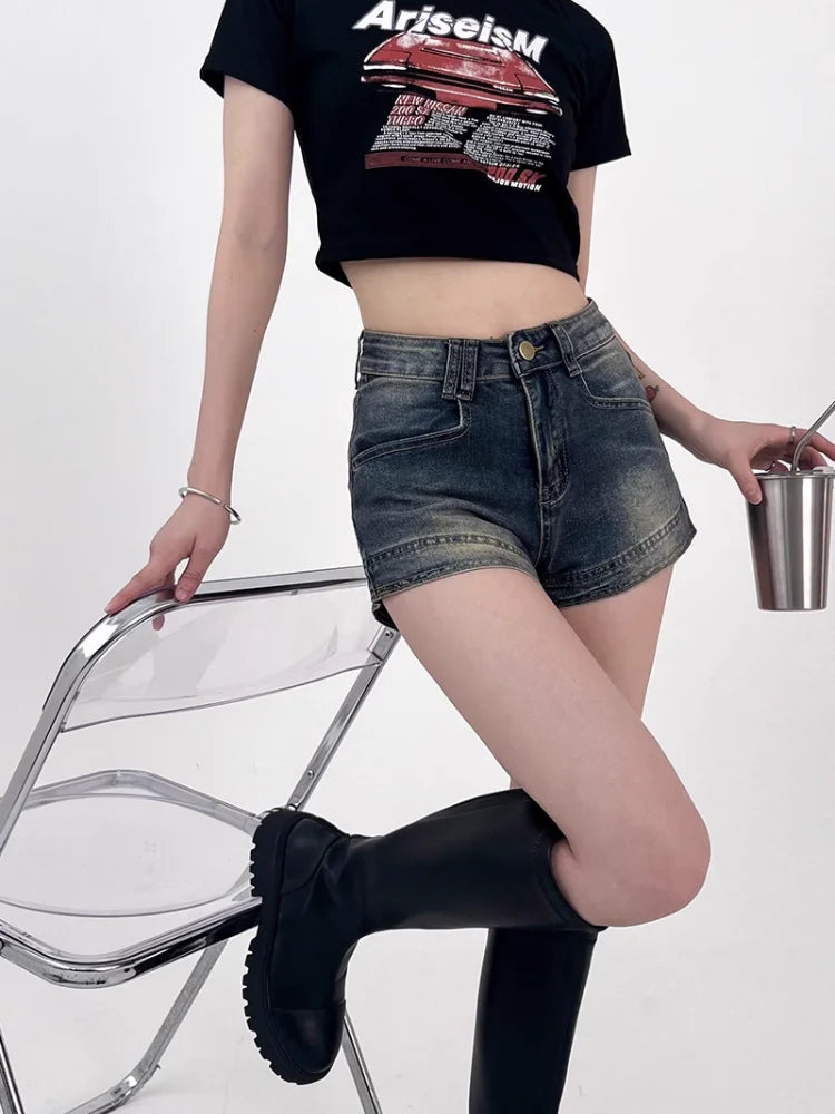 Quick Outfits, Modest Fashion Outfits Ideas Grunge Denim Shorts Quick Outfits, Modest Fashion Outfits Ideas Grunge Denim Shorts