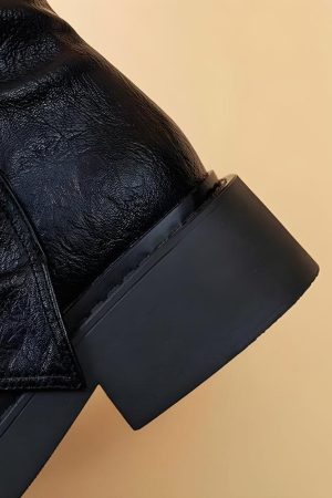 Quick Outfits, Modest Fashion Outfits Ideas Grunge Faux Leather Belted Boots