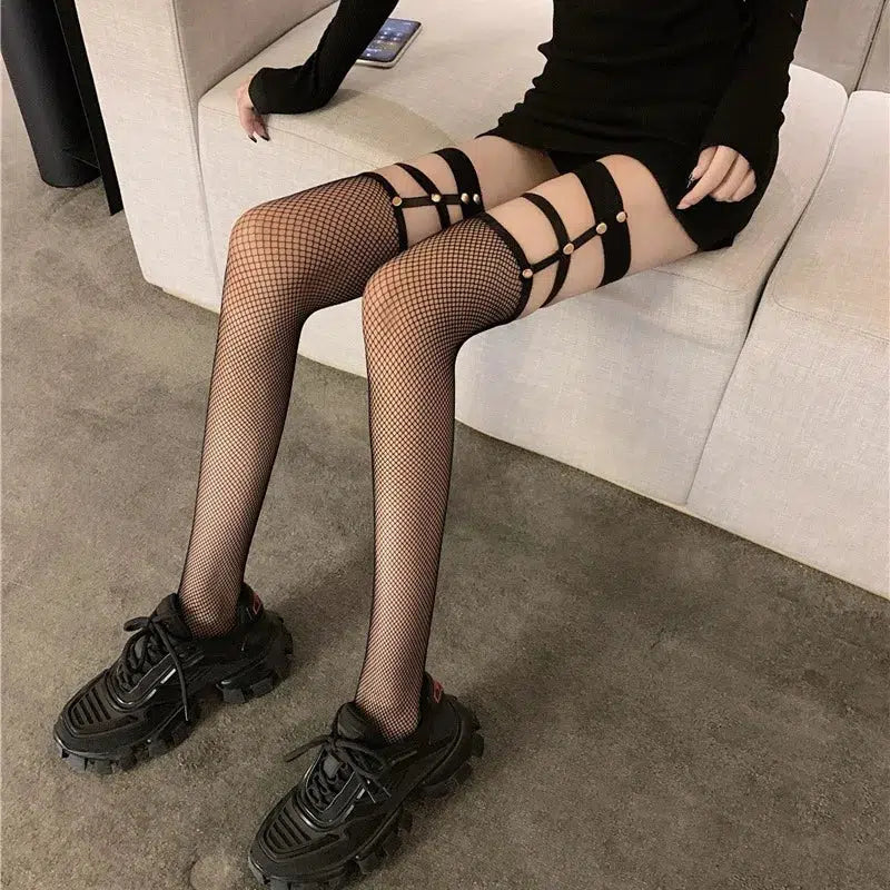 Quick Outfits, Modest Fashion Outfits Ideas Grunge Fishnet Thigh High Socks Quick Outfits, Modest Fashion Outfits Ideas Grunge Fishnet Thigh High Socks