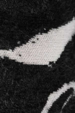 Quick Outfits, Modest Fashion Outfits Ideas Grunge Fluffy Lace Up Sweater