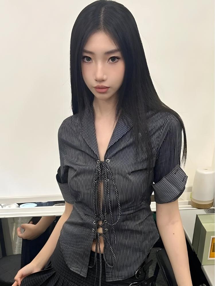 Quick Outfits, Modest Fashion Outfits Ideas Grunge Lace Up Shirt Quick Outfits, Modest Fashion Outfits Ideas Grunge Lace Up Shirt