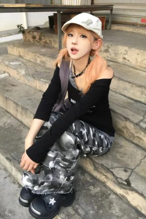 Quick Outfits, Modest Fashion Outfits Ideas Grunge Layered Off Shoulder Top