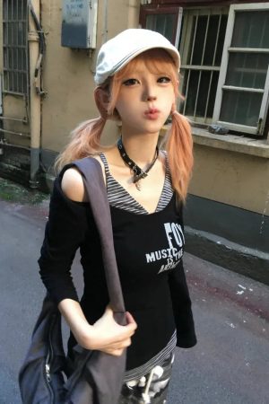 Quick Outfits, Modest Fashion Outfits Ideas Grunge Layered Off Shoulder Top