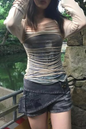 Quick Outfits, Modest Fashion Outfits Ideas Grunge Layered Sheer Top