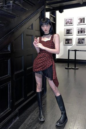 Quick Outfits, Modest Fashion Outfits Ideas Grunge Plaid Mini Dress