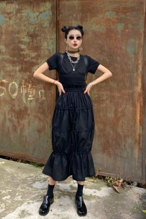 Quick Outfits, Modest Fashion Outfits Ideas Grunge Ruched Midi Skirt