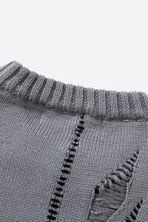 Quick Outfits, Modest Fashion Outfits Ideas Grunge Spray Paint Distressed Knitted Sweater