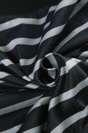 Quick Outfits, Modest Fashion Outfits Ideas Grunge Striped Wrap Crop Top