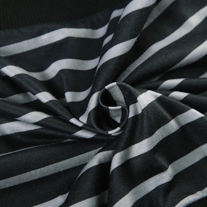 Quick Outfits, Modest Fashion Outfits Ideas Grunge Striped Wrap Crop Top Quick Outfits, Modest Fashion Outfits Ideas Grunge Striped Wrap Crop Top