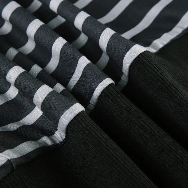 Quick Outfits, Modest Fashion Outfits Ideas Grunge Striped Wrap Crop Top Quick Outfits, Modest Fashion Outfits Ideas Grunge Striped Wrap Crop Top