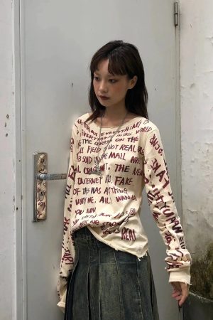 Quick Outfits, Modest Fashion Outfits Ideas Grunge Text Print Top