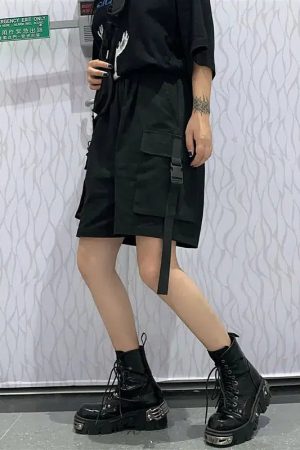 Quick Outfits, Modest Fashion Outfits Ideas Grunge Wide Leg Cargo Shorts