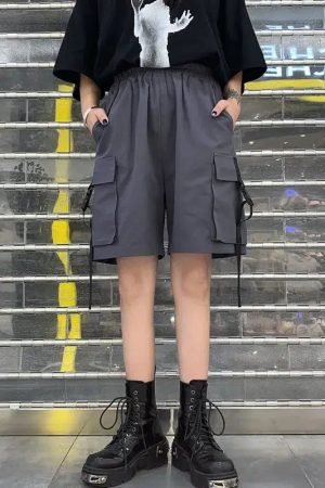 Quick Outfits, Modest Fashion Outfits Ideas Grunge Wide Leg Cargo Shorts