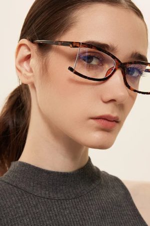 Quick Outfits, Modest Fashion Outfits Ideas Half Frame Sunglasses