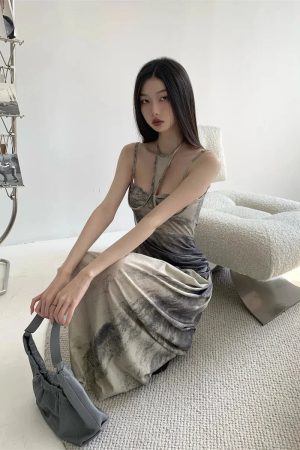 Quick Outfits, Modest Fashion Outfits Ideas Halter Neck Maxi Dress