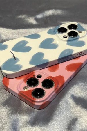 Quick Outfits, Modest Fashion Outfits Ideas Heart Painting Phone Case