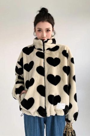 Quick Outfits, Modest Fashion Outfits Ideas Heart Pattern Teddy Jacket