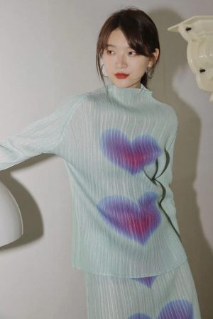 Quick Outfits, Modest Fashion Outfits Ideas Heart Pleated Top & Midi Skirt Two Piece Set