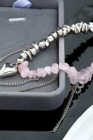 Quick Outfits, Modest Fashion Outfits Ideas Heart Rose Quartz Necklace