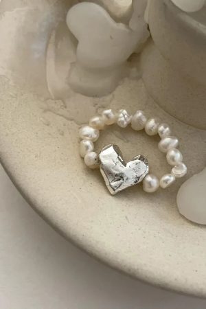 Quick Outfits, Modest Fashion Outfits Ideas Heart Stone Beaded Ring