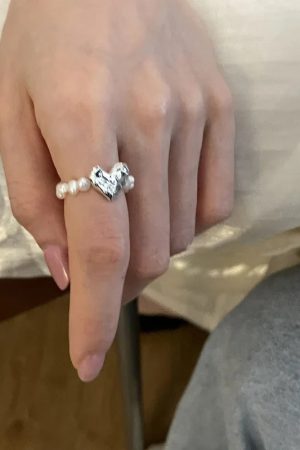 Quick Outfits, Modest Fashion Outfits Ideas Heart Stone Beaded Ring