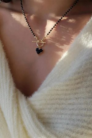 Quick Outfits, Modest Fashion Outfits Ideas Heart Toggle Clasp Beaded Necklace