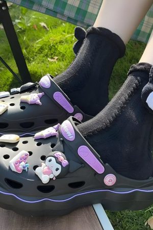 Quick Outfits, Modest Fashion Outfits Ideas Hello Kitty Clog Slippers