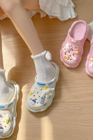 Quick Outfits, Modest Fashion Outfits Ideas Hello Kitty Clog Slippers