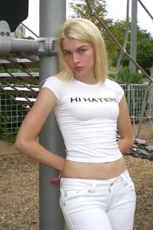 Quick Outfits, Modest Fashion Outfits Ideas Hi & Bye Haters Crop Top