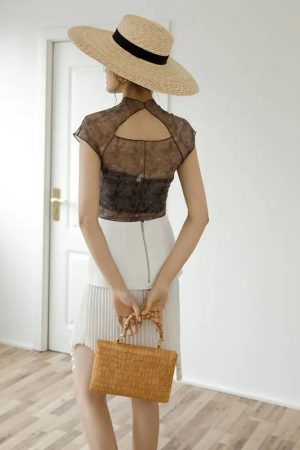 Quick Outfits, Modest Fashion Outfits Ideas High Neck Mesh Top