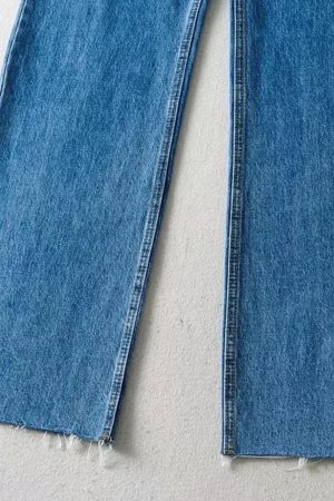 Quick Outfits, Modest Fashion Outfits Ideas High Waist Casual Washed Jeans