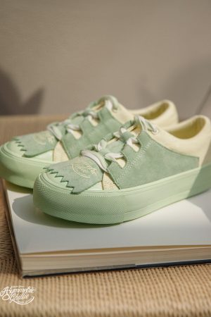 Quick Outfits, Modest Fashion Outfits Ideas Indie Lace Up Sneakers