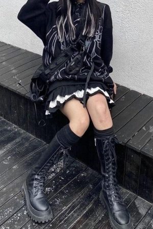 Quick Outfits, Modest Fashion Outfits Ideas Lace Detailed Ruffle Mini Skirt