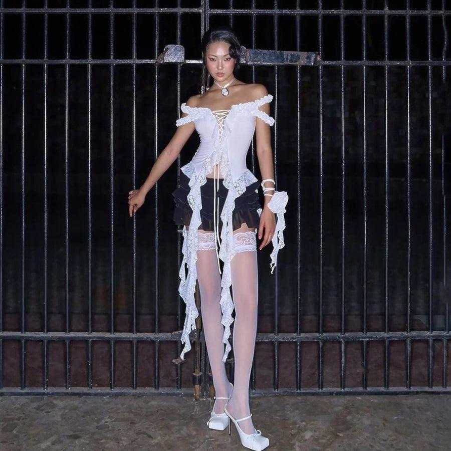 Quick Outfits, Modest Fashion Outfits Ideas Lace Ruffled Top Quick Outfits, Modest Fashion Outfits Ideas Lace Ruffled Top