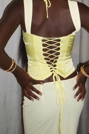 Quick Outfits, Modest Fashion Outfits Ideas Lace Up Corset Top & Maxi Skirt Two Piece Set