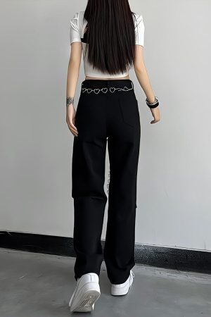 Quick Outfits, Modest Fashion Outfits Ideas Lace Up Knee Washed Jeans