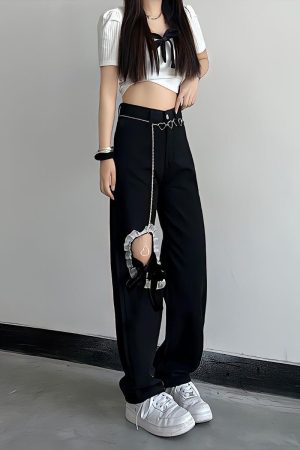 Quick Outfits, Modest Fashion Outfits Ideas Lace Up Knee Washed Jeans